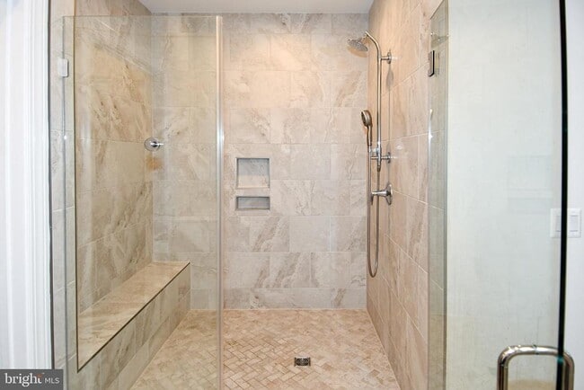 Building Photo - 13825 Estuary Pl