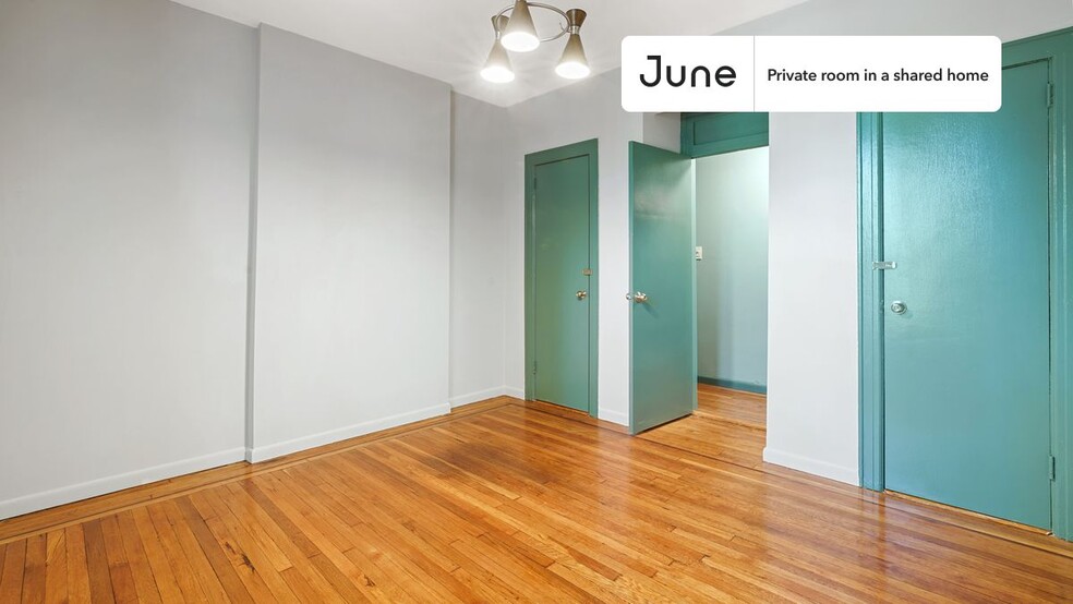 Building Photo - Private bedroom in 4 bed/1 bath Home