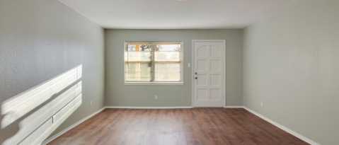 Building Photo - 1822 Greenwood Ln