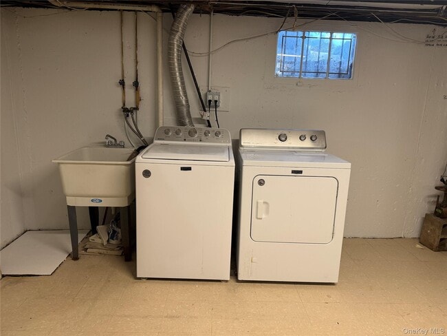 Building Photo - 37 A S Norwood Rd