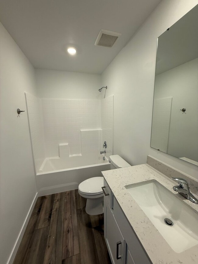 Building Photo - First Full Months Rent Free!-Beautiful 4 b...