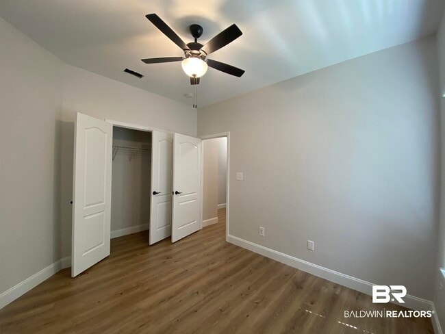 Building Photo - 24304 Raynagua Blvd
