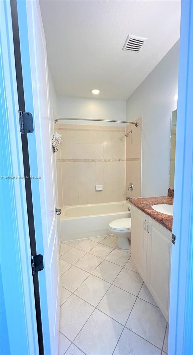 Building Photo - $3,350MONTHLY;1065 SW 147TH TER PEMBROKE P...