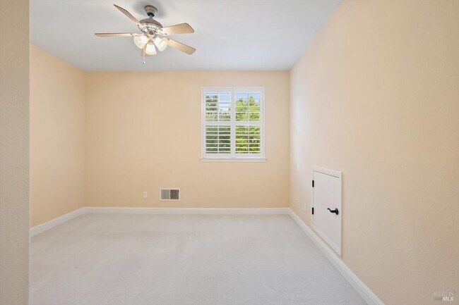 Building Photo - 1956 Cooper Dr