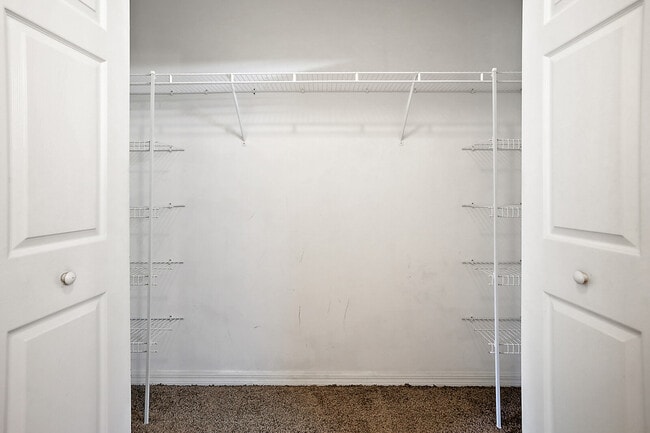 Building Photo - 1204 Wood Duck Ln