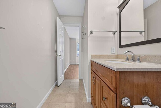 Building Photo - 72 Victorian Cir