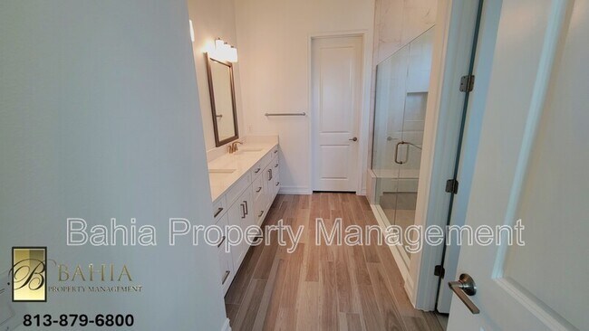 Building Photo - 1074 Seagrape Dr