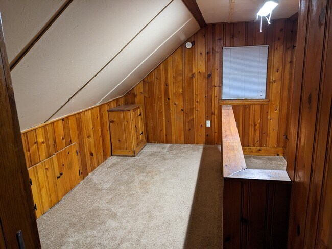 Building Photo - 832 Greenmount Blvd