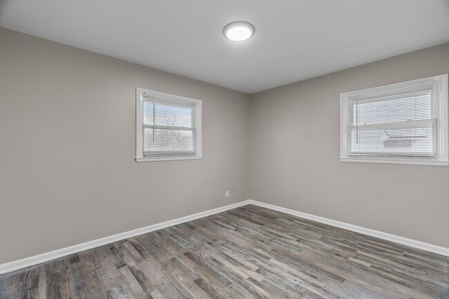 Building Photo - Charming 3-Bedroom, 1-Bath Single-Family Home