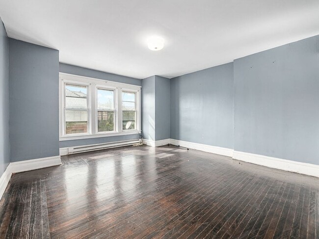 Building Photo - 135 S 15th St