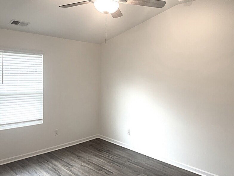 Building Photo - 1058 Jt Westfield Dr