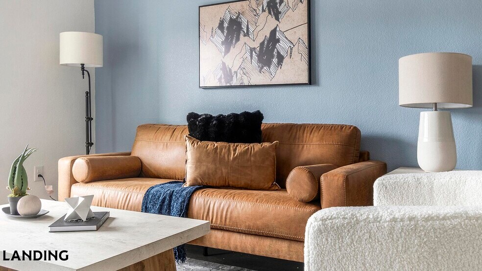 Building Photo - 12525 Tibbets Ln