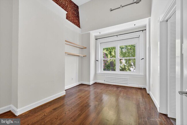 Building Photo - 1635 Marion St NW