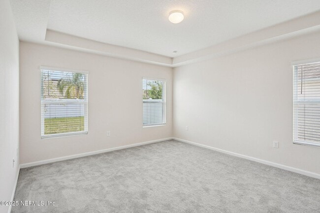 Building Photo - 633 Seville Pkwy