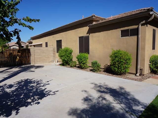 Building Photo - 1871 E Sagittarius Place