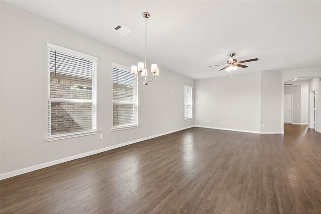 Building Photo - 17727 Chartertree Ln