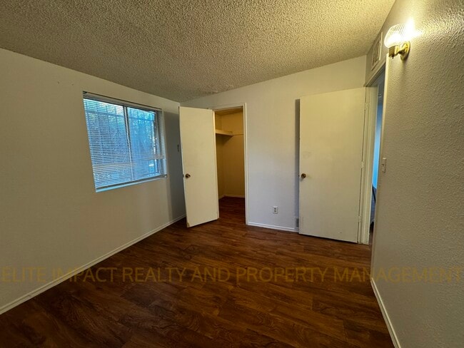 Building Photo - 1841 W Dominy Rd