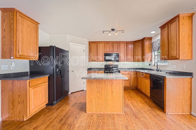 Building Photo - 23750 E Mississippi Cir