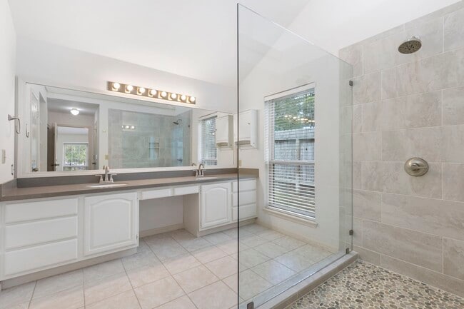 Building Photo - 59 Fire Flicker Pl