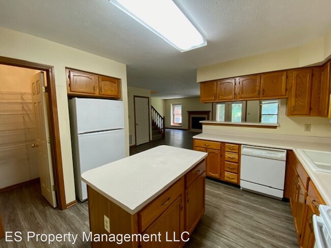 Building Photo - 2 br, 2.5 bath House - 5405 Bay Harbor Drive