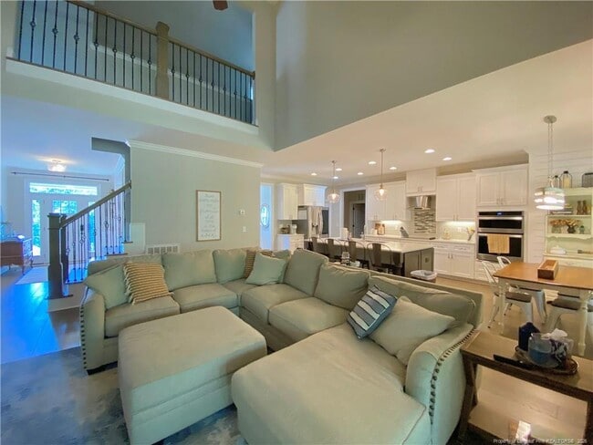Building Photo - 46 Brookhill Ct