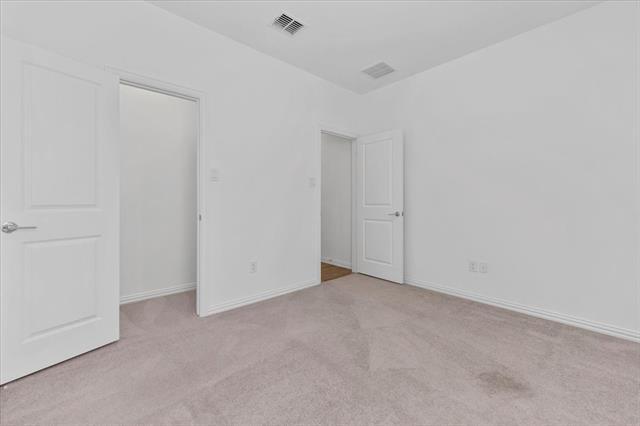 Building Photo - 812 Morwenna Rd