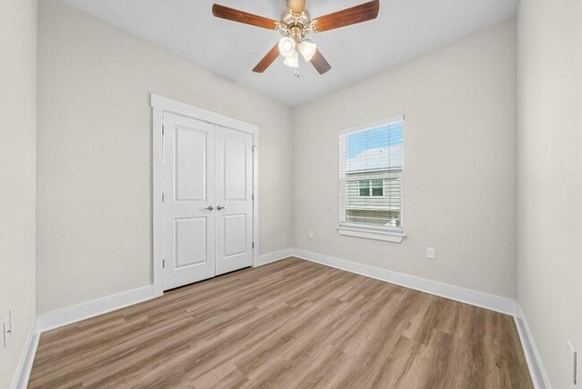 Building Photo - 131 N Sand Palm Rd