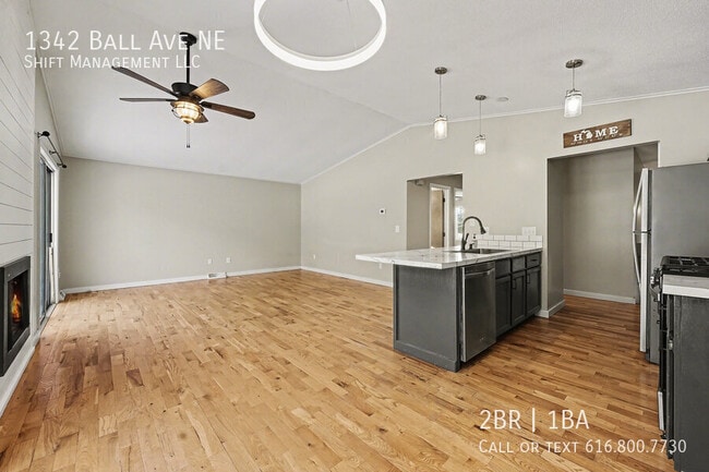 Building Photo - 1342 Ball Ave NE