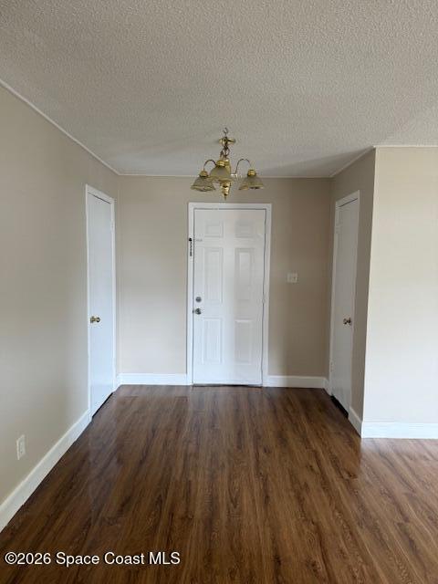 Building Photo - 230 Robbins Ave N