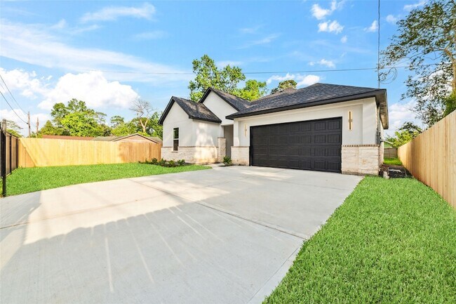 Building Photo - 8106 Talton St