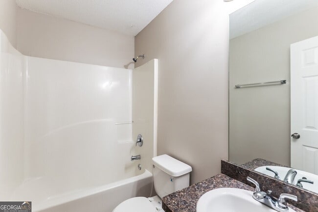 Building Photo - 7719 Briar Forest Ln
