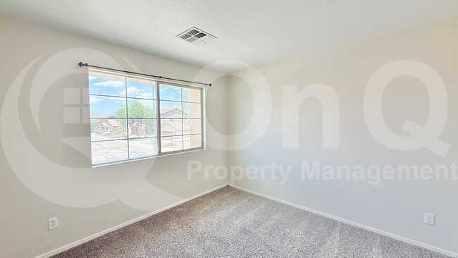 Building Photo - 7405 S 30th Ave