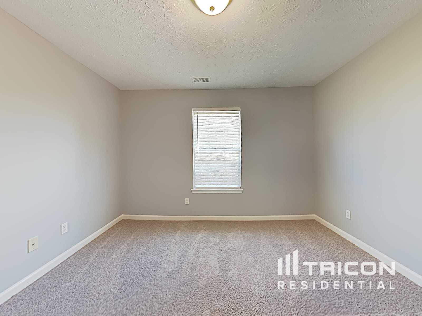 Building Photo - 40 Shenandoah Dr