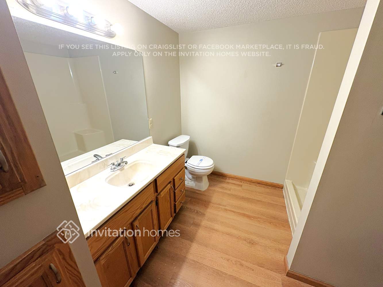 Building Photo - 21020 Floral Bay Dr N