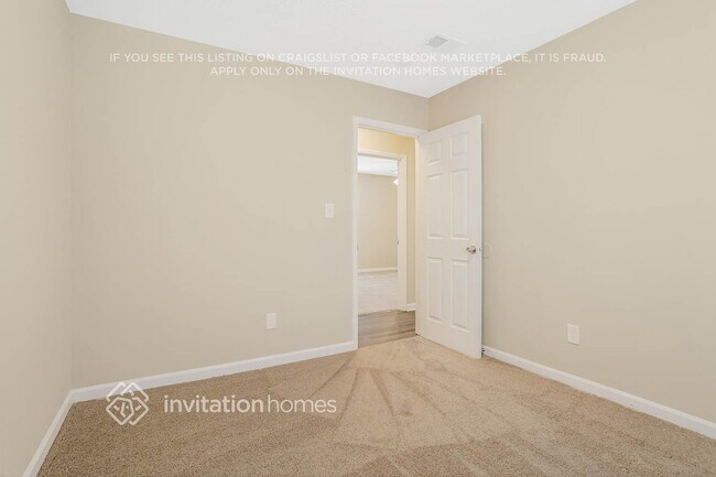 Building Photo - 691 Tarkington Rd N