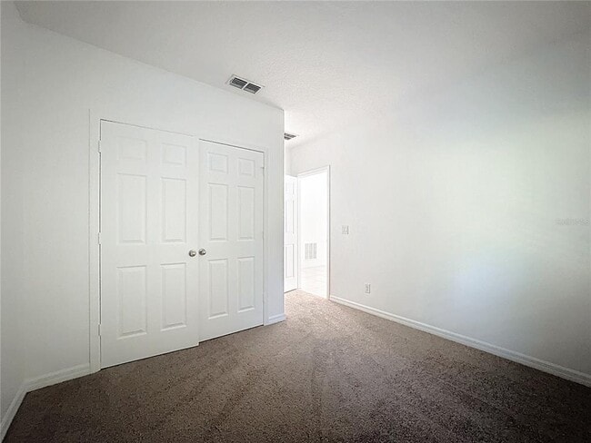 Building Photo - 662 Vitoria Rd