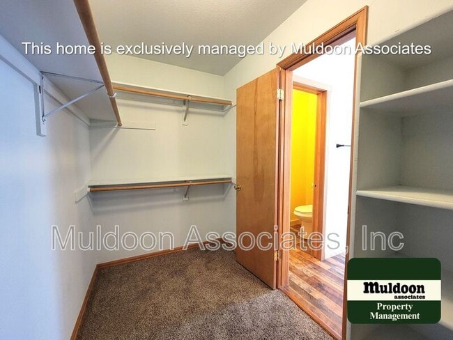 Building Photo - 4408 Bramble Ln