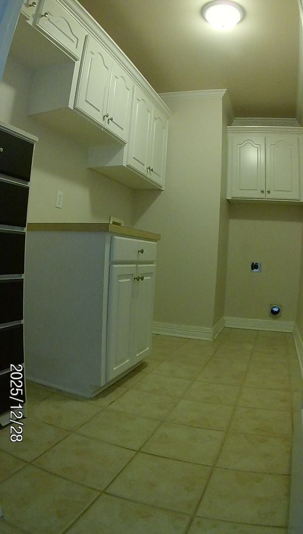 Building Photo - 2457 Brookside Dr