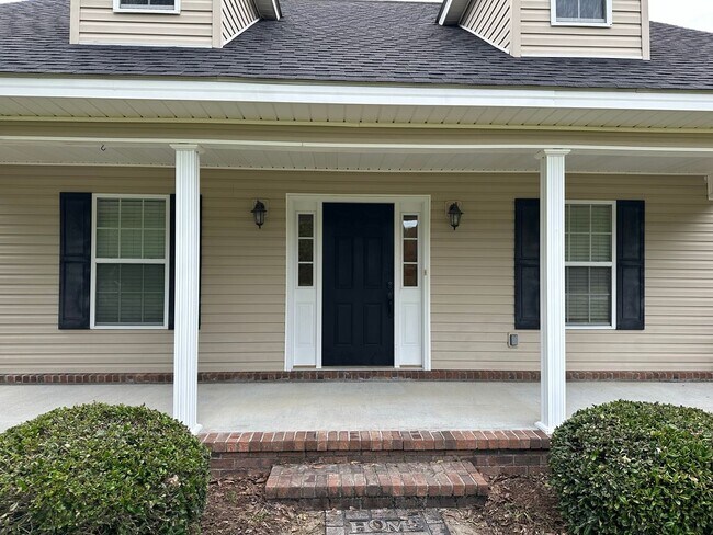 Building Photo - 789 Spence Dr