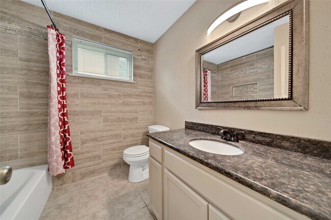 Building Photo - 21311 Park Rock Ln