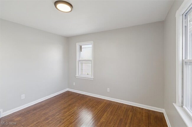 Building Photo - 2531 North Ave