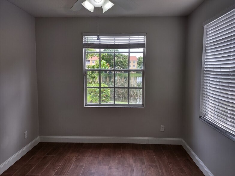 Building Photo - 4620 Saint Croix Ln