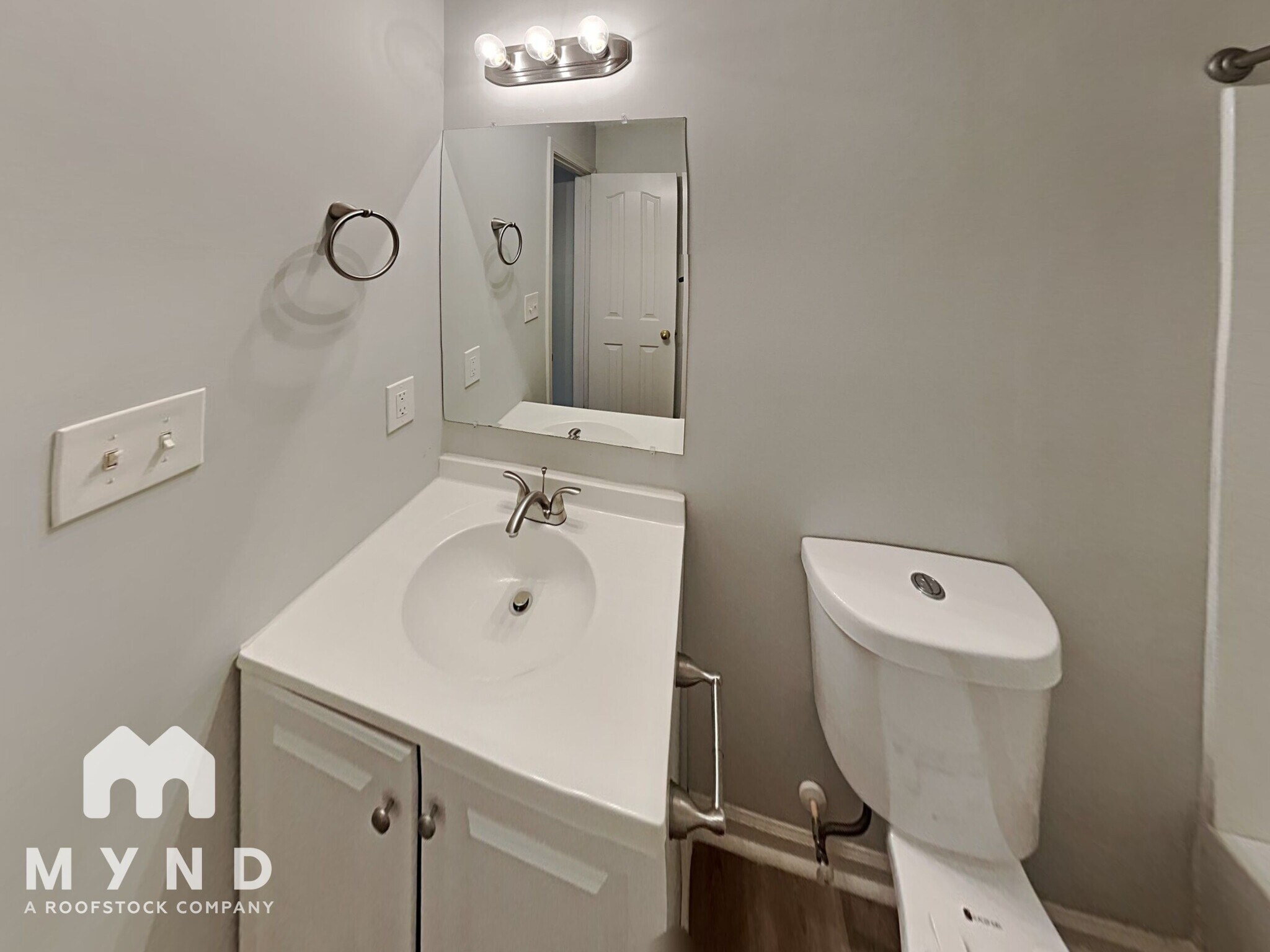 Building Photo - 11331 Red Finch Ln
