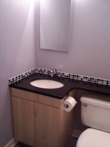 Building Photo - 5500 Friendship Blvd