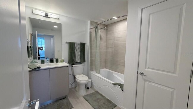 Building Photo - 5587 Millennia Park Dr