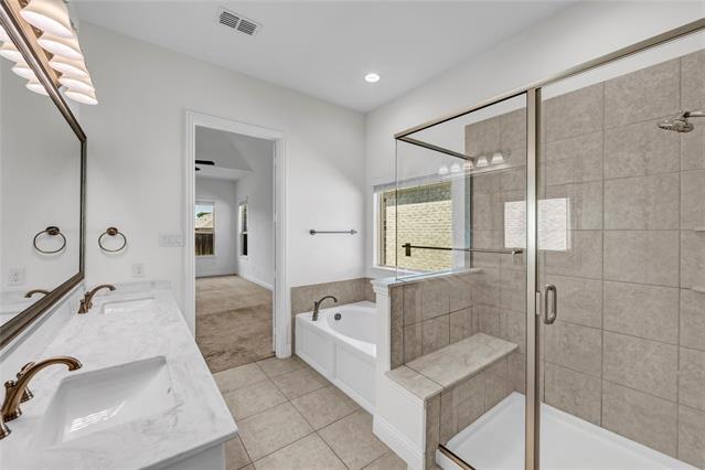 Building Photo - 1233 Carinna Dr