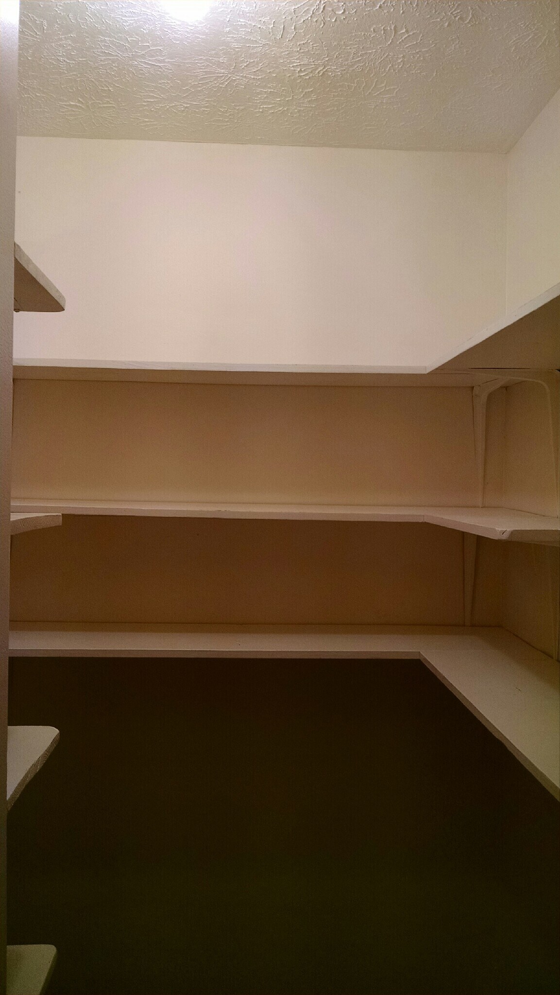 Large hallway closet - 5240 Emil Ave SW