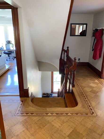 Building Photo - 90 Chandler St