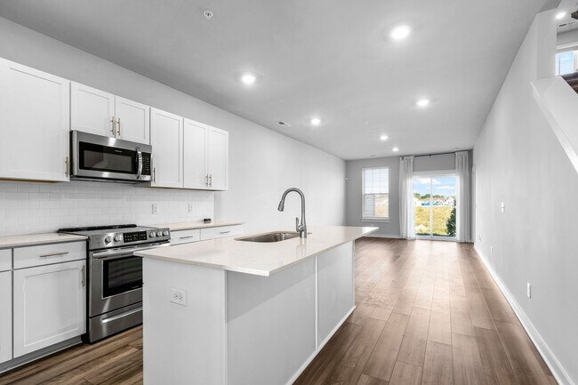 Building Photo - 356 Casper Dr