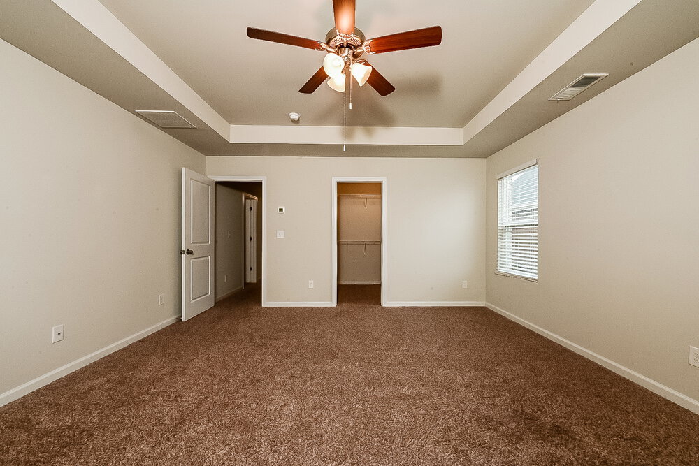 Building Photo - 176 Addy Ln